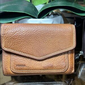 Sold ❤️Fossil Tan Leather Wallet